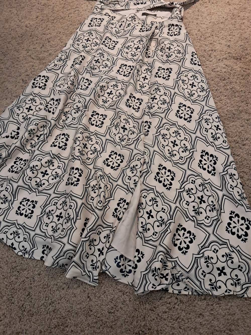 Women's Navy & Cream Printed Tie-Waist Maxi Skirt Size 6 - Picture 9 of 16